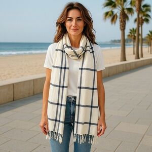 GAP Cream and Blue Striped Scarf